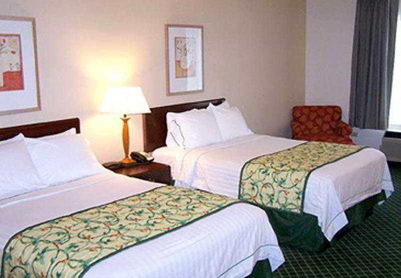 Fairfield Inn And Suites By Marriott Tampa Brandon Heartland Cameră foto