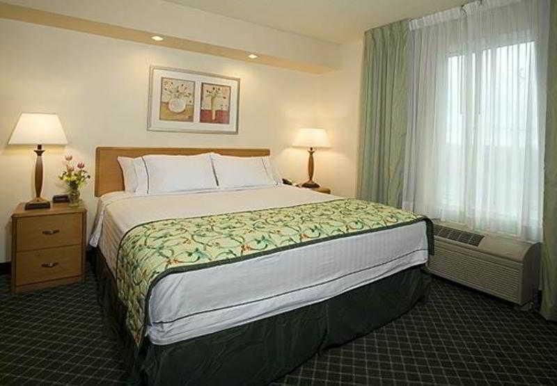 Fairfield Inn And Suites By Marriott Tampa Brandon Heartland Cameră foto