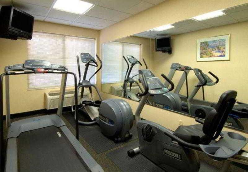 Fairfield Inn And Suites By Marriott Tampa Brandon Heartland Facilități foto